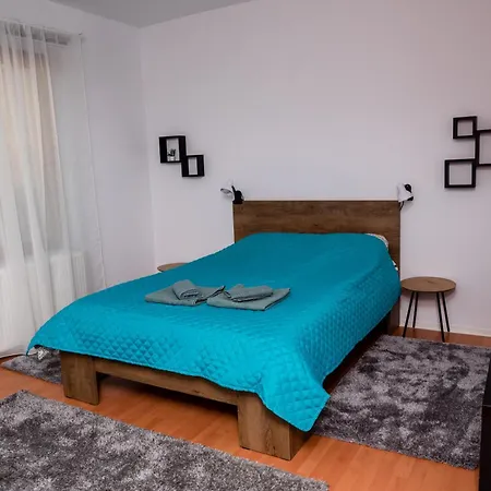 Flower - 2 Apartment