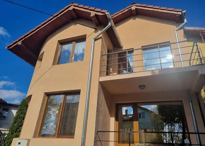 Flower - 2 Апартаменти *