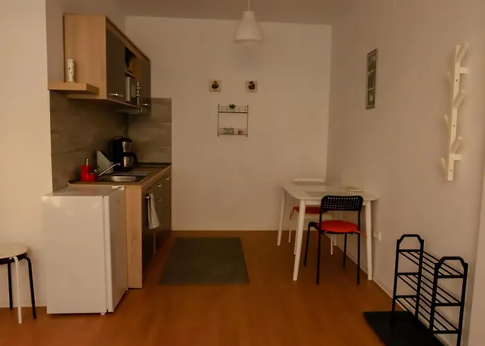 Flower - 2 Апартаменти *